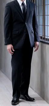 細身体型向けY体スーツ